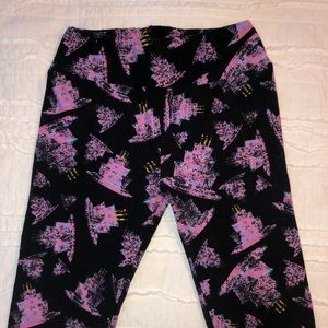 OS LuLaRoe Birthday Cake Leggings